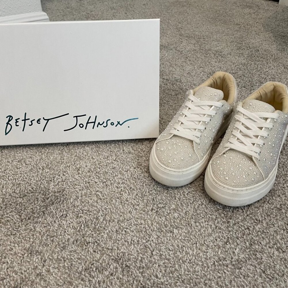 Betsey Johnson Sidny Bridal Pearl Embellished Platform Lace-Up Sneakers